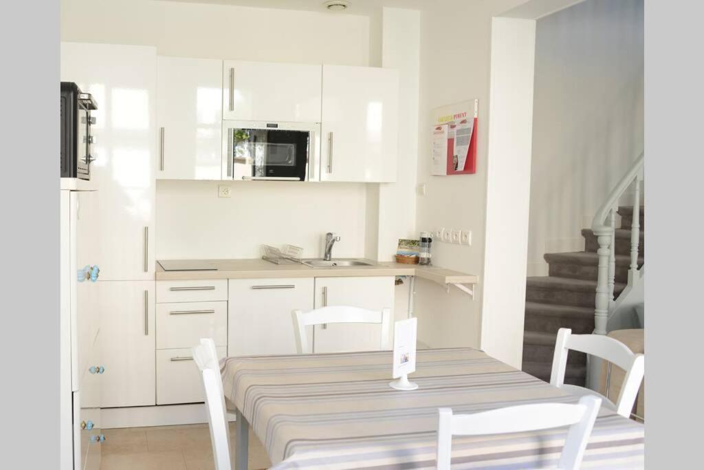 La maison bleue Cabourg Eksteriør billede